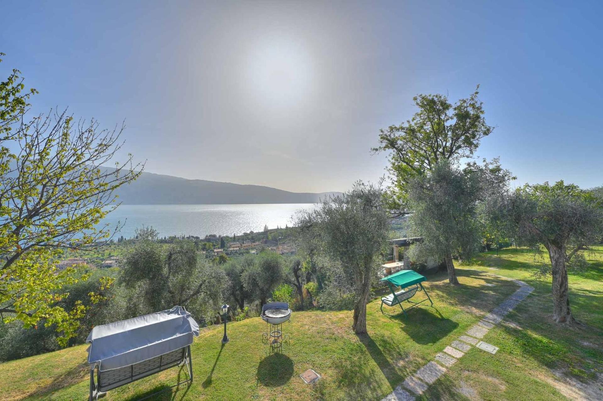 Agriturismo L'Uliveto Gargnano Esterno foto