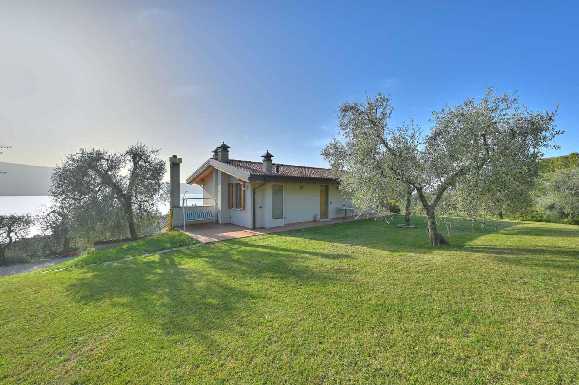 Agriturismo L'Uliveto Gargnano Esterno foto