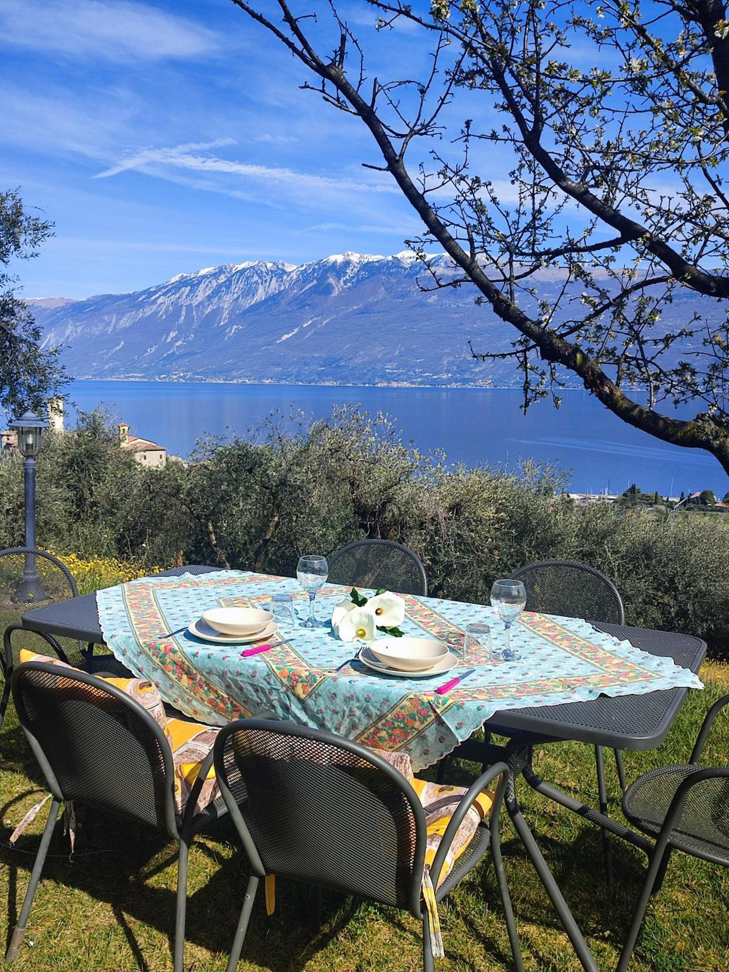 Agriturismo L'Uliveto Gargnano Esterno foto