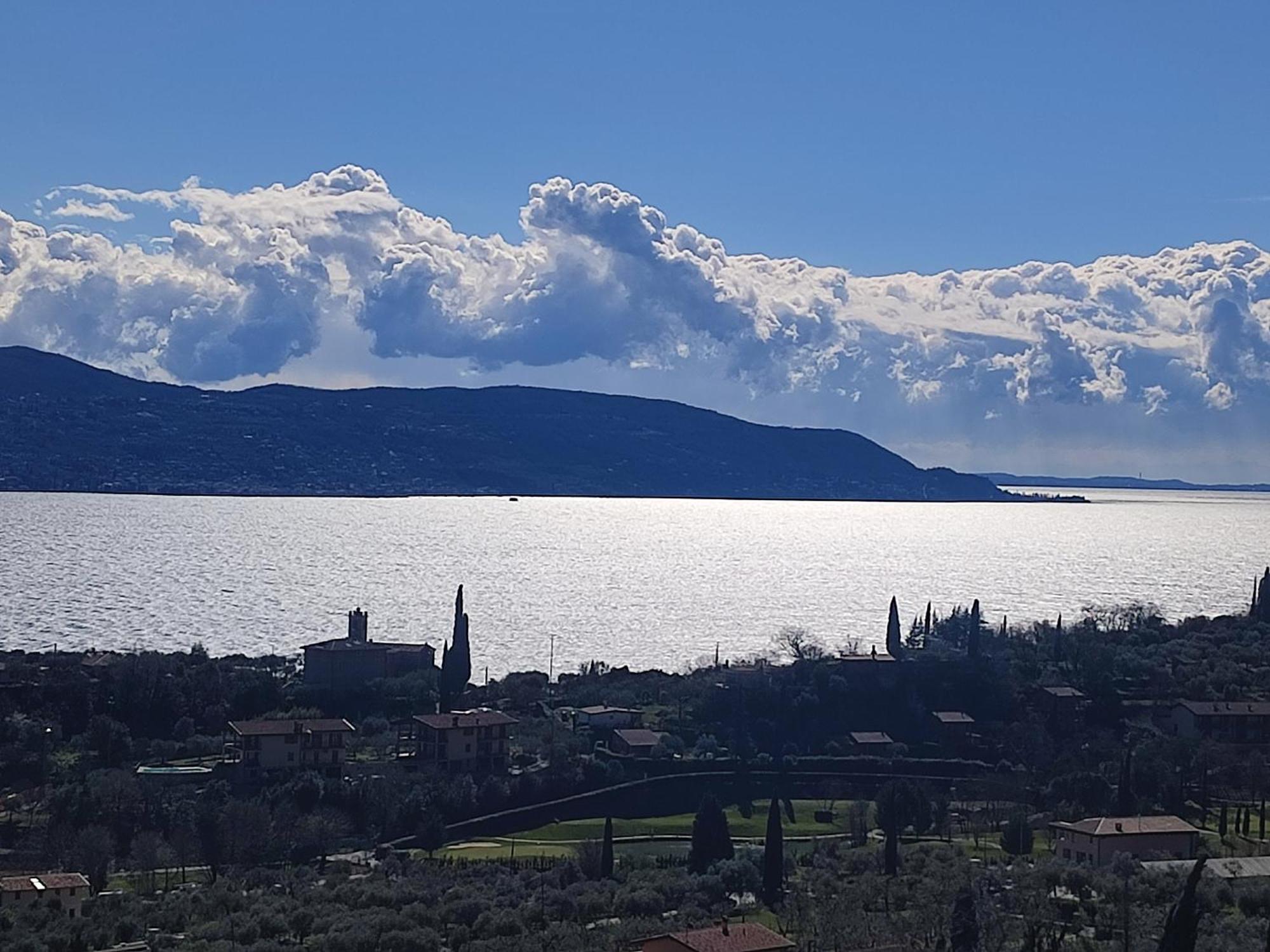 Agriturismo L'Uliveto Gargnano Esterno foto