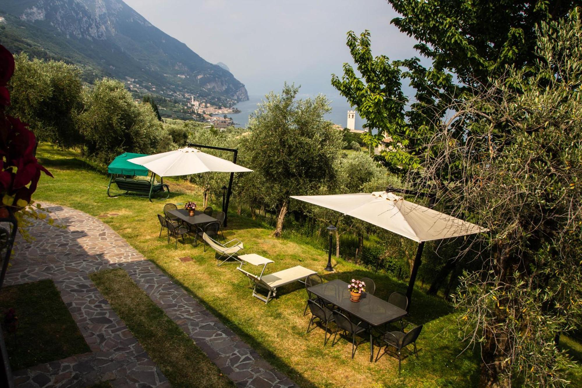 Agriturismo L'Uliveto Gargnano Esterno foto